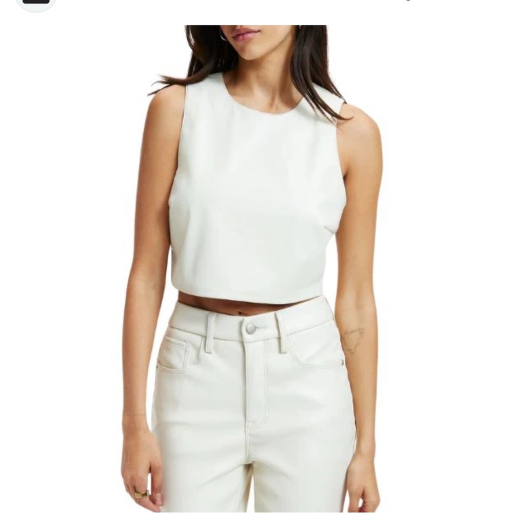 Good American Cream Sleeveless Tank Top